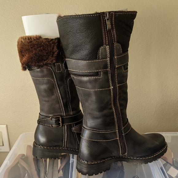 COPY - Overland Shearling Lined Winter Boots - Picture 2 of 4